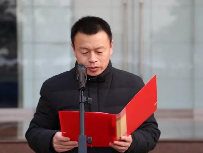 临沂：平邑县卫生健康局举行揭牌仪式