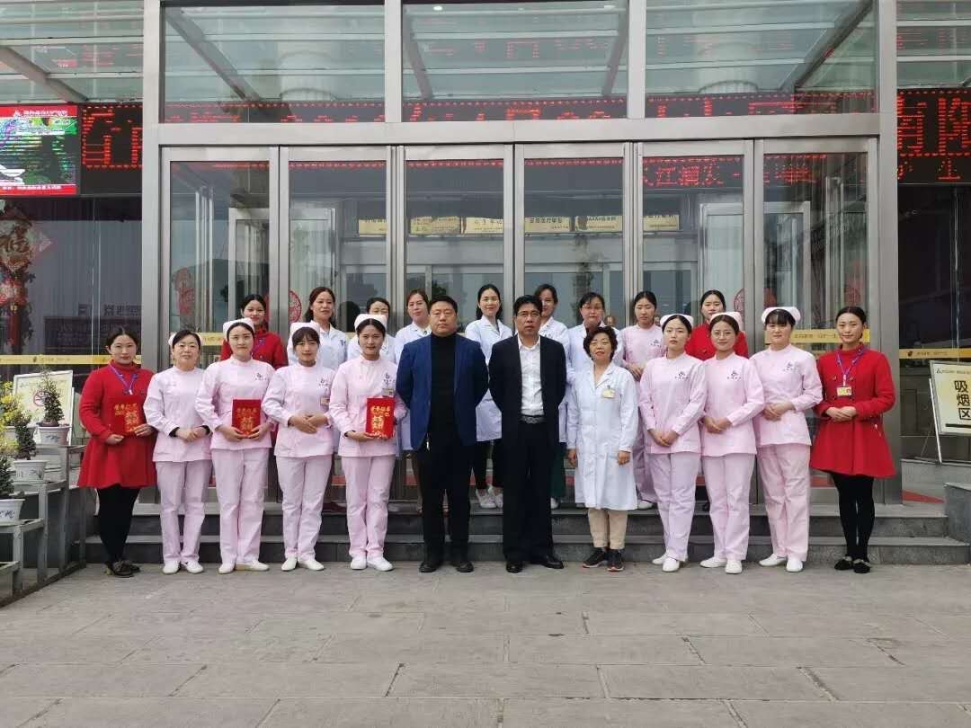 南阳圣玛妇产医院：服务礼仪大赛 展医护人员风采