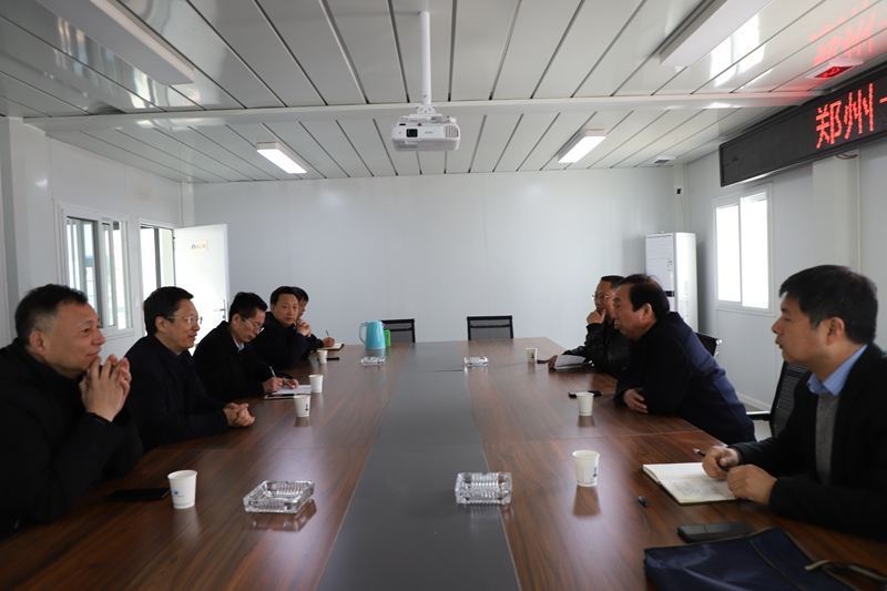 南阳市卫健委党组书记、主任闫广州一行调研南阳市口腔医院新址