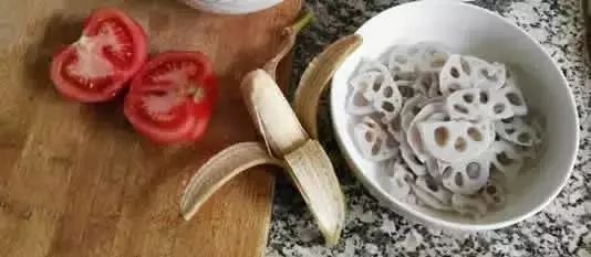 临沂华东医院：夏日无病也三分虚 立秋之后这样吃 让你秋天不得病