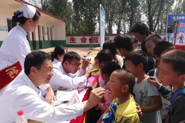南阳市口腔医院：维护口腔健康是我们一生的功课