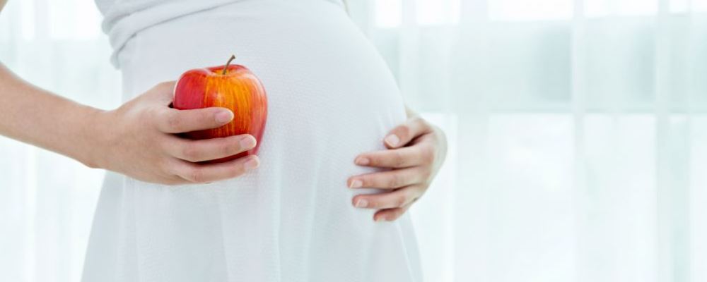 女子怀孕7个月独自待5分钟就倒地 丈夫心疼自责