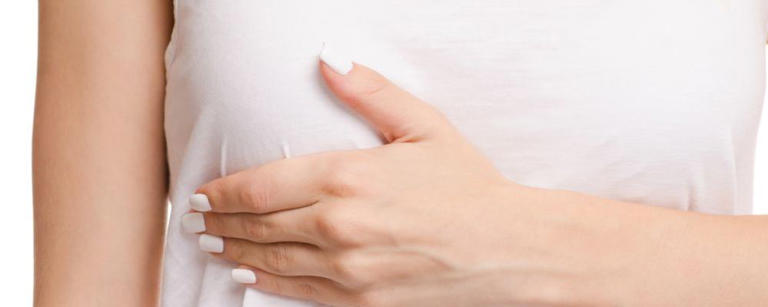 女性乳房痒时，建议采取以下措施