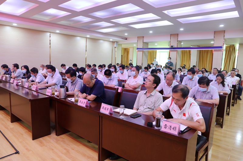  找差距 补短板——南阳市卫健体委召开学习市委七届三次全会精神专题会议