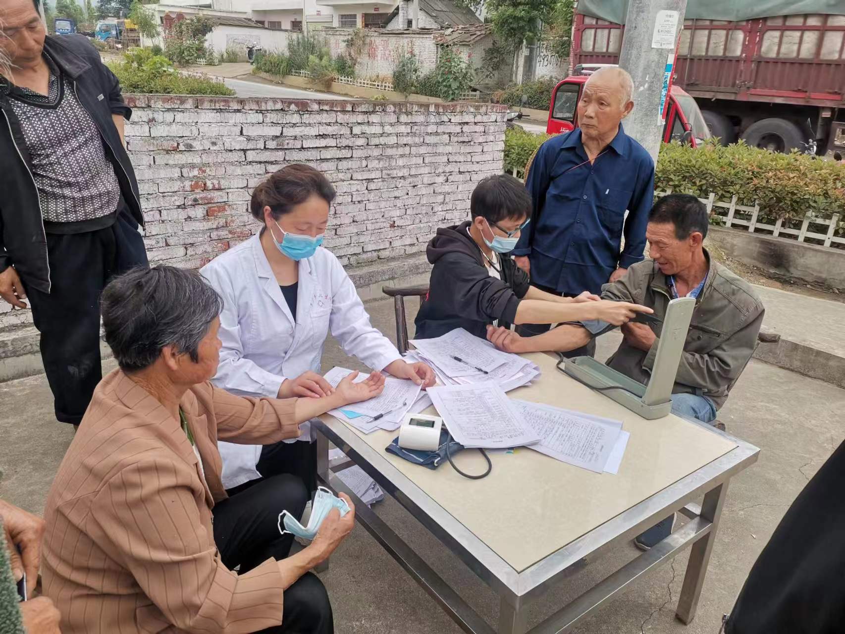 淅川县毛堂乡|夏常娥：生命的守护者 群众的贴心人