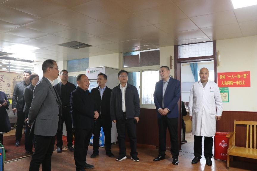 方城县凤瑞街道社区卫生服务中心 揭牌运营