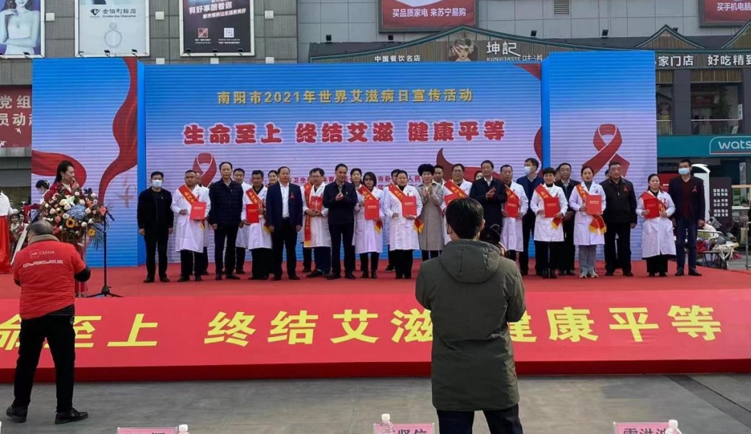 最美医护奋斗者—镇平县安字营镇卫生院艾防办主任姜克恩