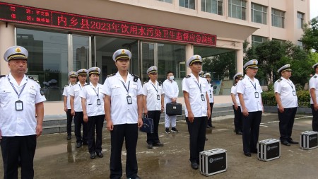 内乡卫生健康综合行政执法大队举行2023饮用水污染卫生监督应急演练
