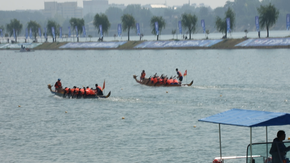 百舸争流 与你同舟——2024年南阳市“迎端午”龙舟赛拉开帷幕