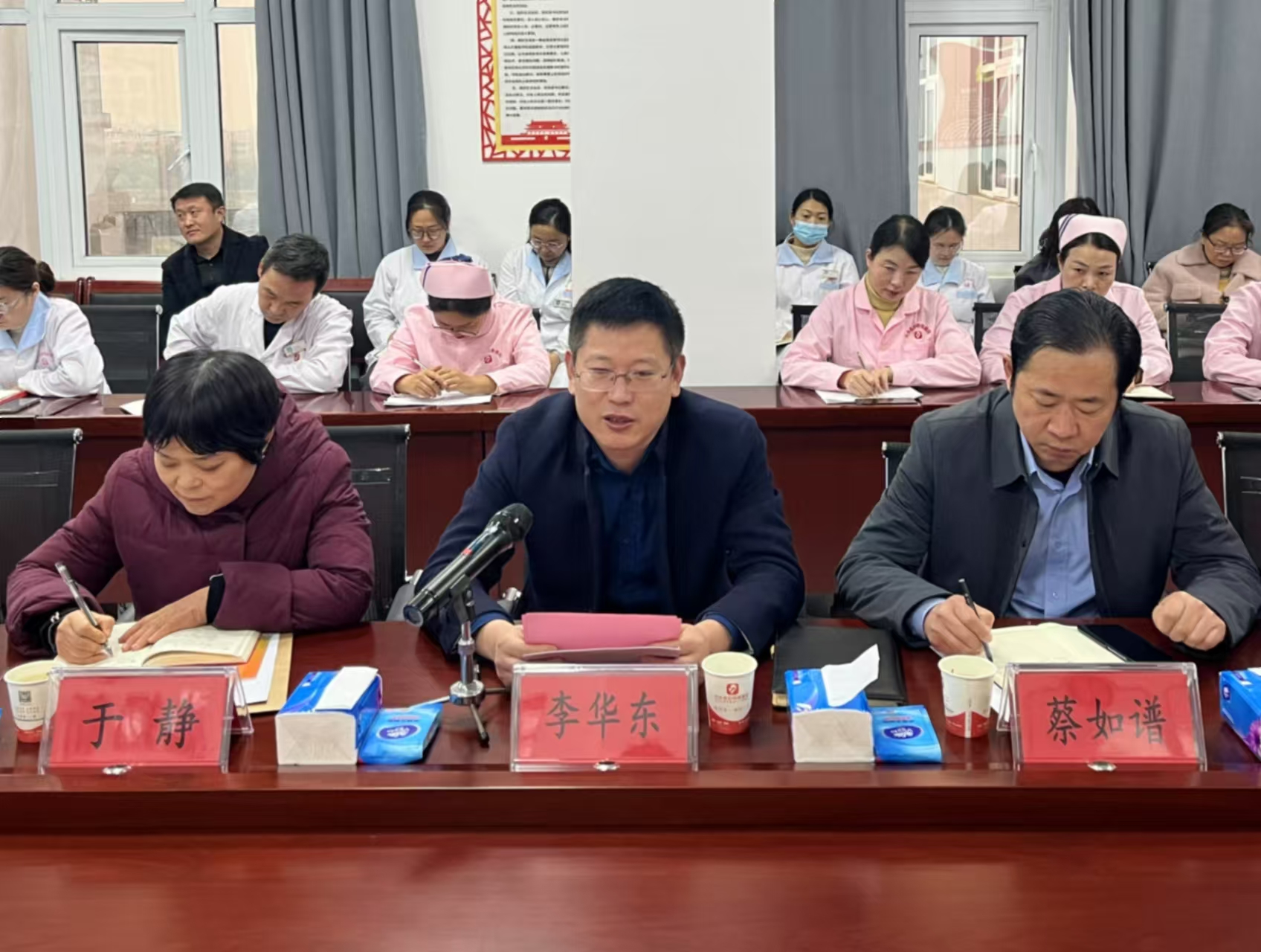 内乡县妇幼保健危重孕产妇救治中心标准化建设接受省级复核验收