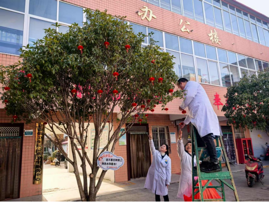 张灯结彩焕新颜，夏馆镇卫生院年味拉满
